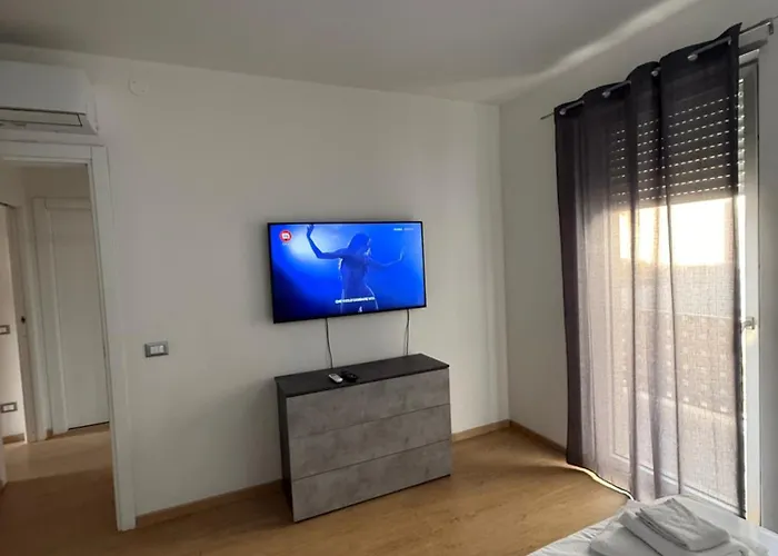 Civico 2 アパート *