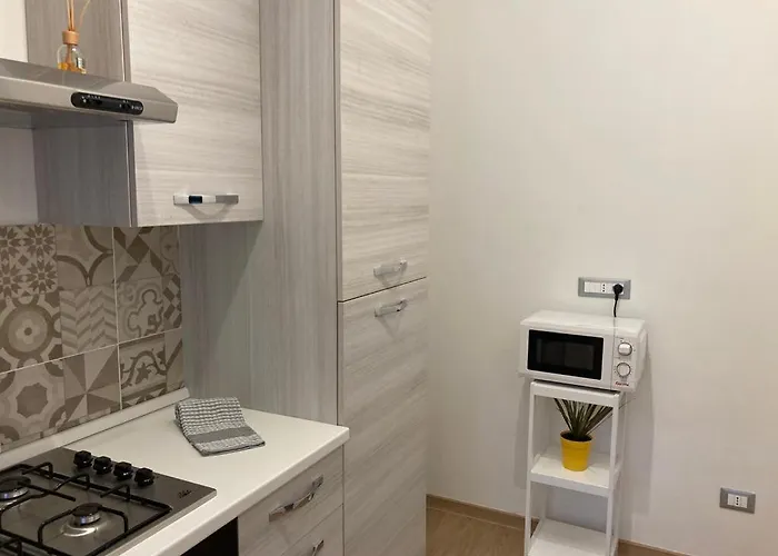 Apartment Civico 2 *