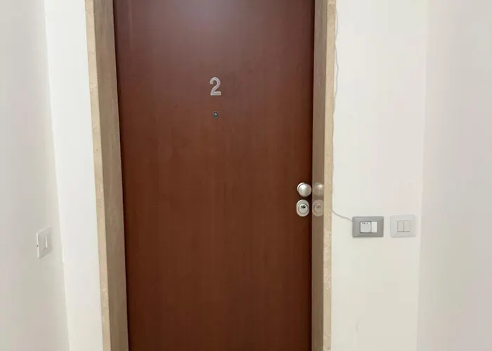 Civico 2 Apartment *